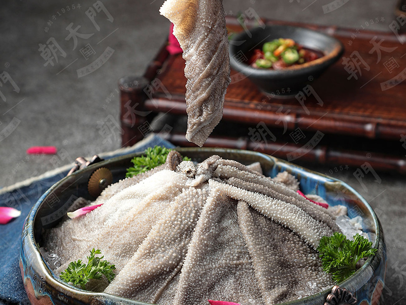 火鍋店服務(wù)員該如何引導(dǎo)顧客點(diǎn)菜？