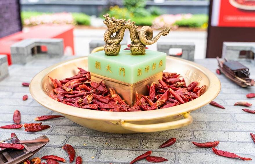 和田開火鍋加盟店怎么經(jīng)營，前景好嗎？