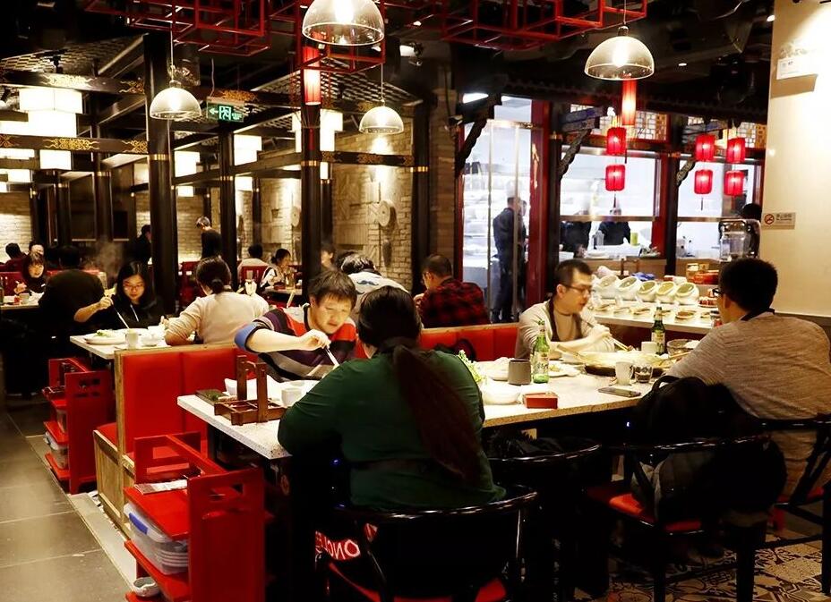 新開的重慶火鍋店沒人光顧？這樣擺盤人氣高漲！