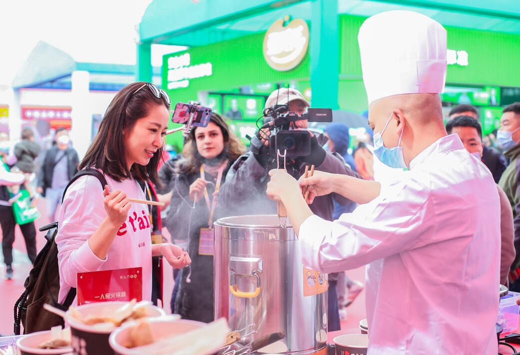 贛州開火鍋加盟店賺錢嗎？受這幾點影響很大！