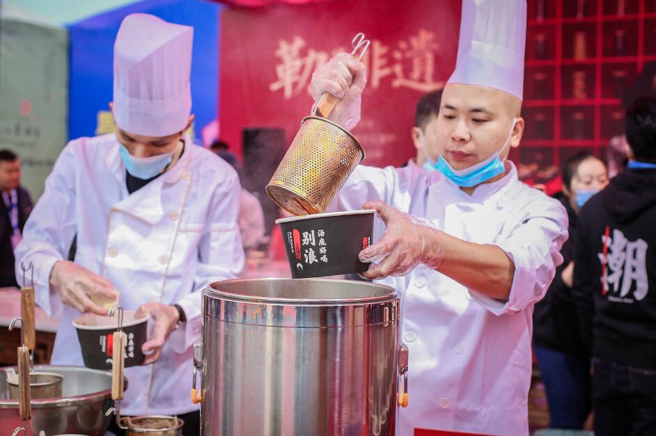 任丘開火鍋加盟店，請先做好這些調(diào)研工作！