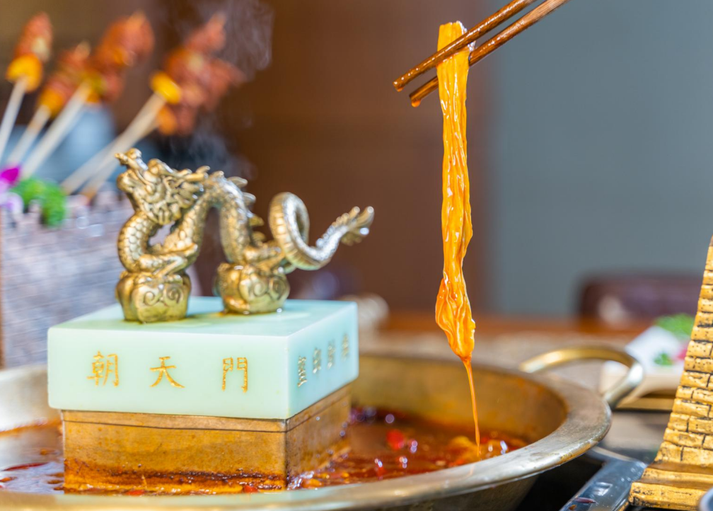 自熱食品迅速走紅，火鍋堂食尚有發(fā)展空間？