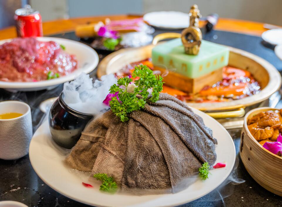 根河開火鍋加盟店，需要設(shè)置自助小吃臺(tái)嗎？