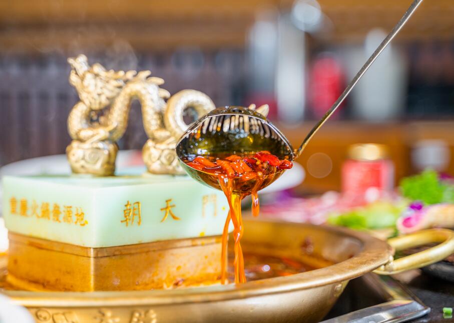 在重慶渝中區(qū)開火鍋加盟店要注意什么？