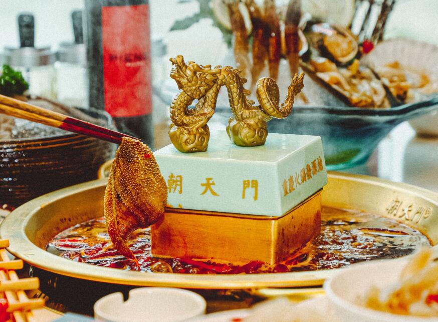 奉節(jié)開火鍋加盟店，開業(yè)如何活躍人氣？