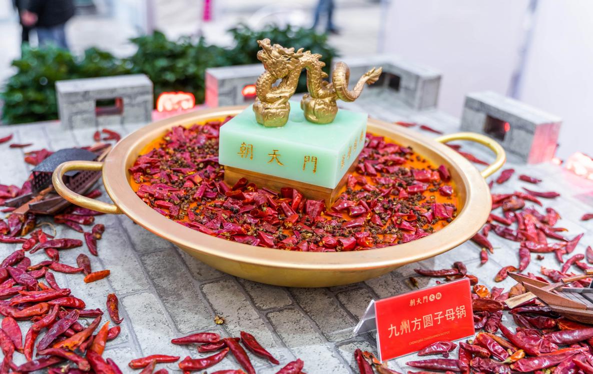 餐飲人服務(wù)十大標(biāo)準(zhǔn)，花一分鐘看完，值得！