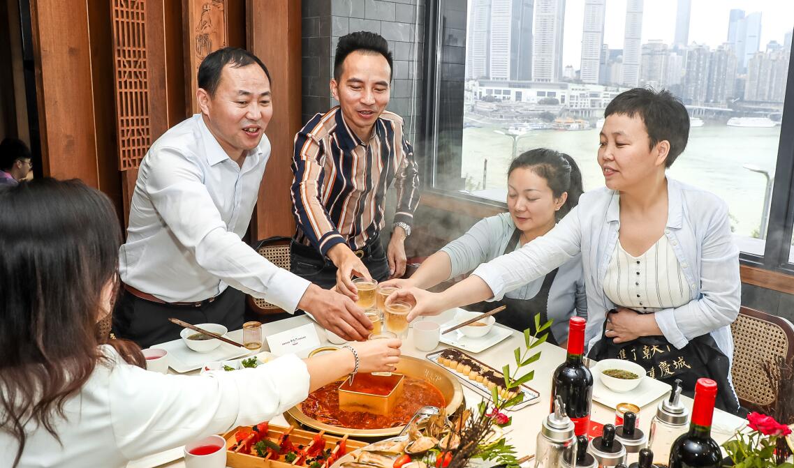 夏天不吃火鍋？做好四點，讓你全場爆滿！