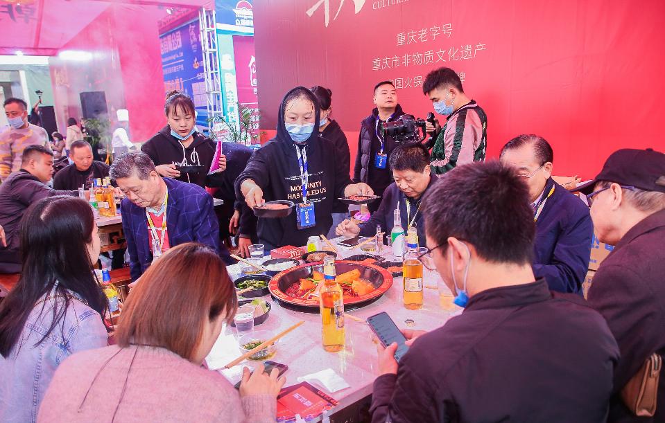 合格的餐飲服務(wù)員，到底該是怎樣的？請(qǐng)按這個(gè)標(biāo)準(zhǔn)！