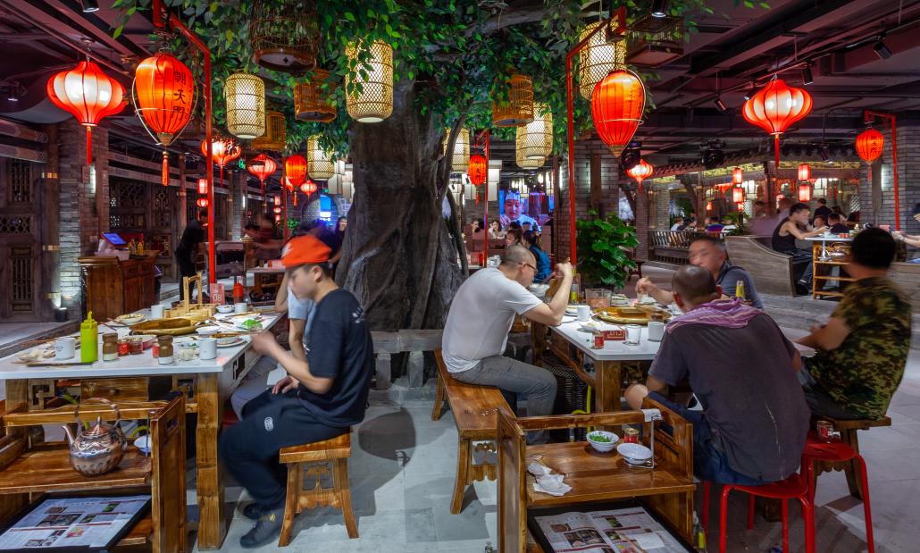 開一家火鍋店，選品牌加盟，還是自己開？