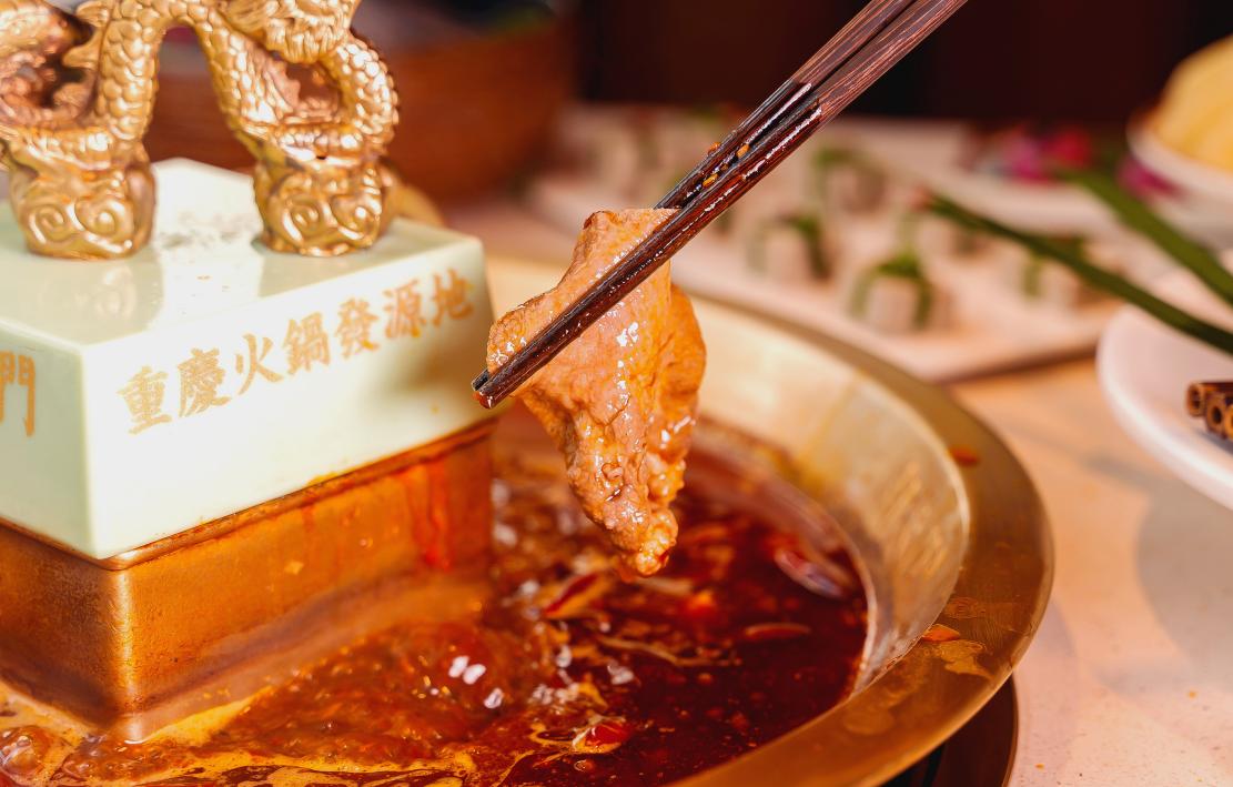 來重慶，火鍋好吃？還是串串好吃？