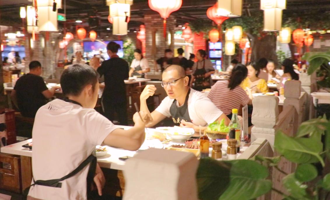 2024年，為什么市井火鍋如此受歡迎？